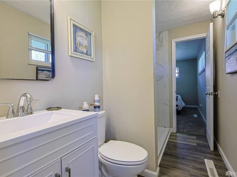 5595 Shady Oak Street, Huber Heights, OH 45424 Photo 13