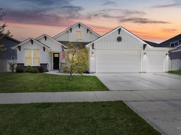 5962 W Milano Dr, Meridian, ID 83646