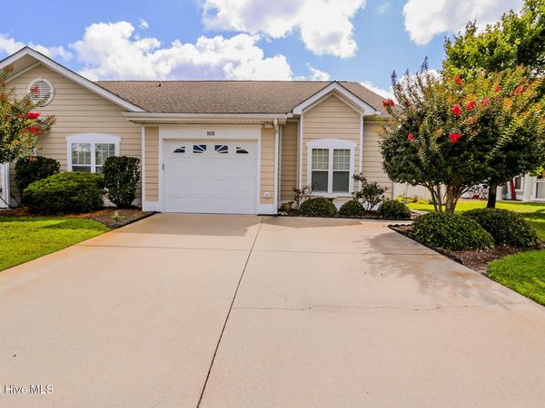 103 Treasure Cove, Newport, NC 28570