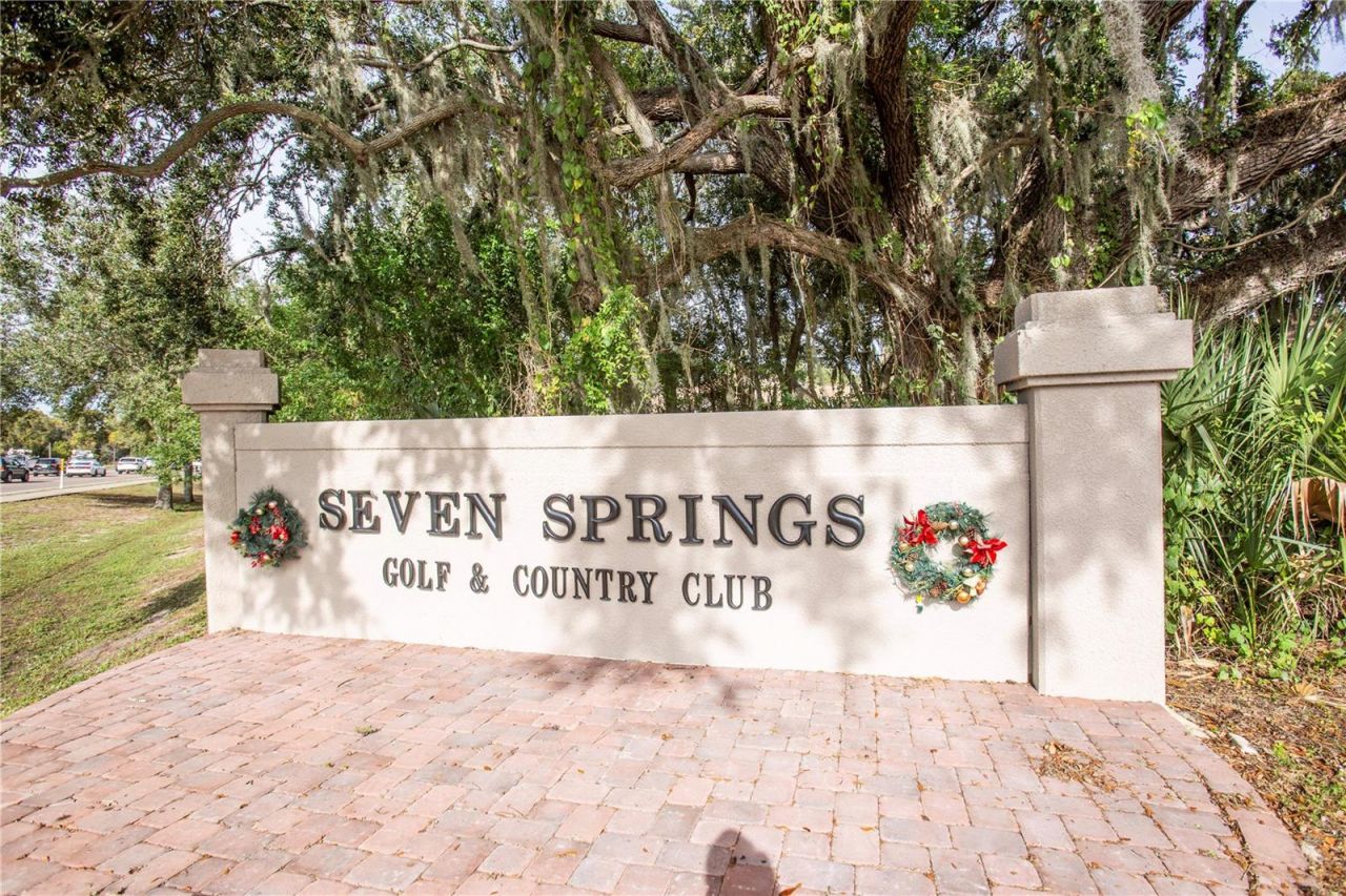 9639 Greenskeeper Drive, Unit 9639, New Port Richey, FL 34655 Photo