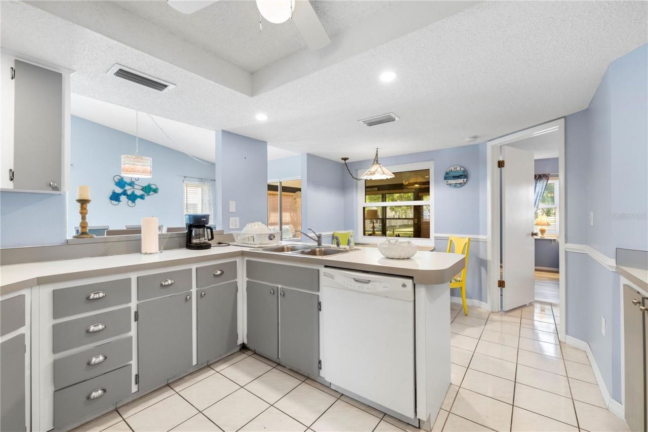 3801 Sailmaker Lane, Holiday, FL 34691 Photo