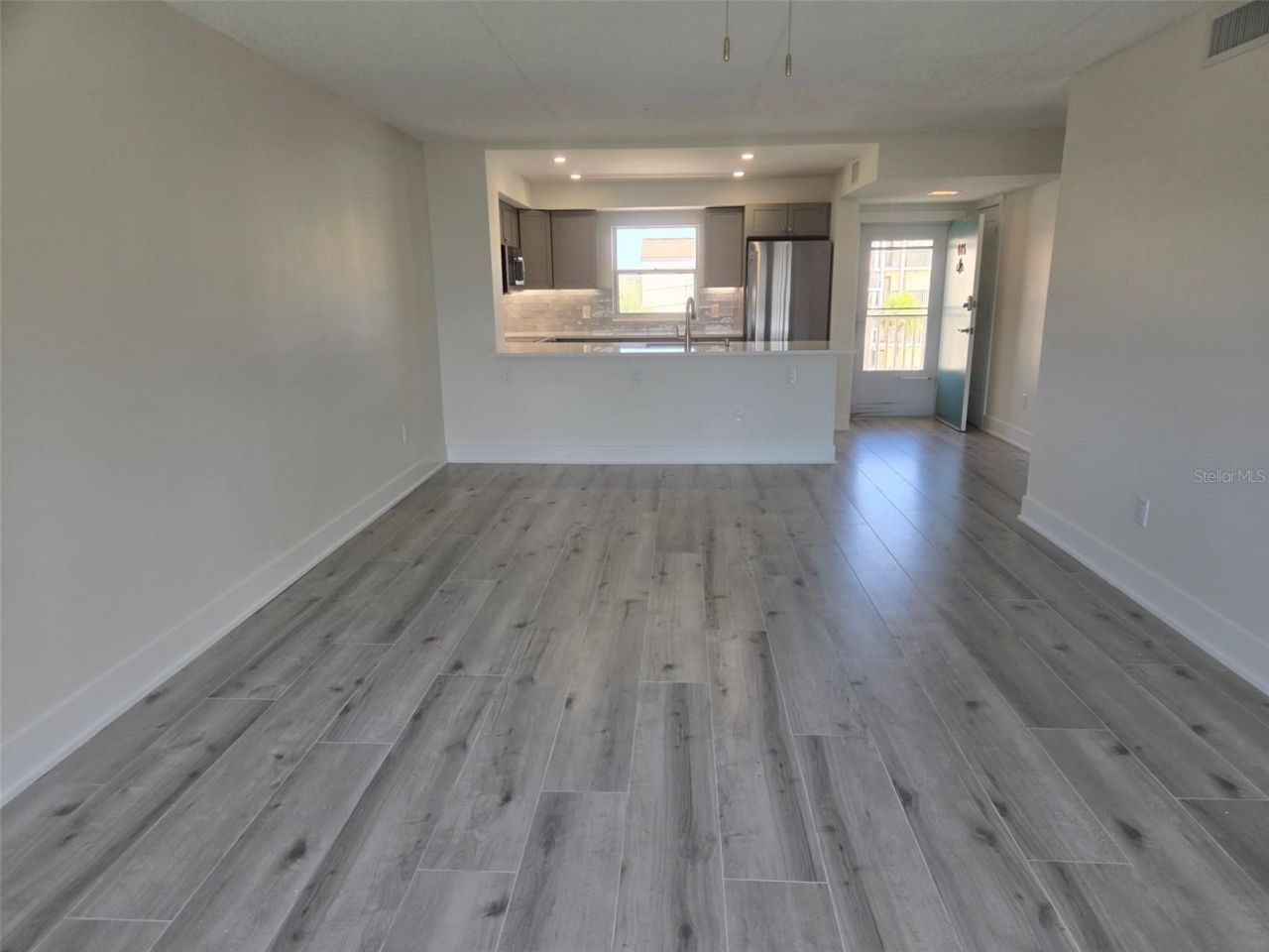 1300 N Portofino Drive, Unit 406, Sarasota, FL 34242 Photo