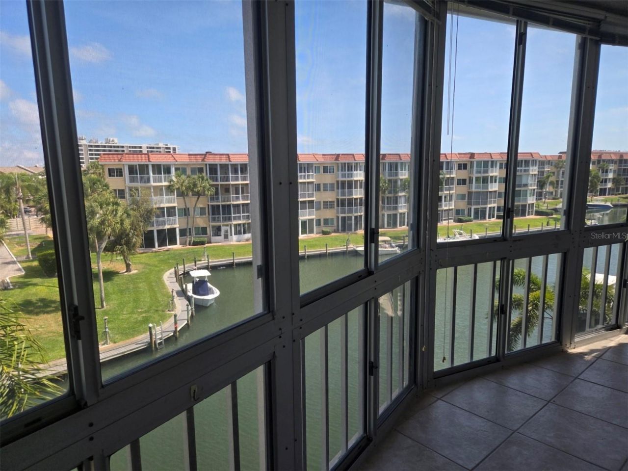 1300 N Portofino Drive, Unit 406, Sarasota, FL 34242 Photo