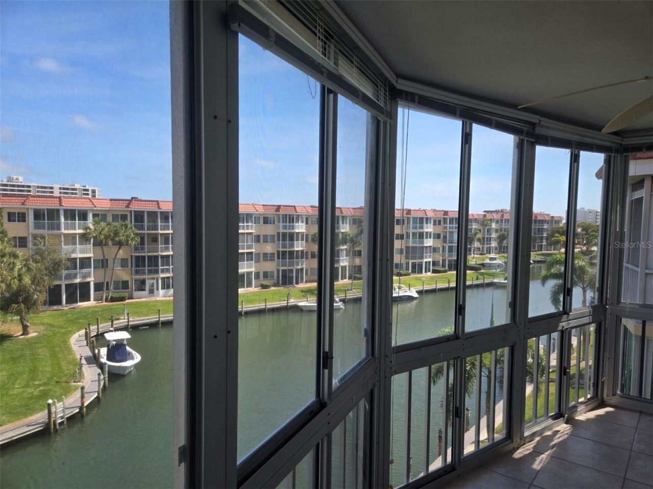 1300 N Portofino Drive, Unit 406, Sarasota, FL 34242 Photo