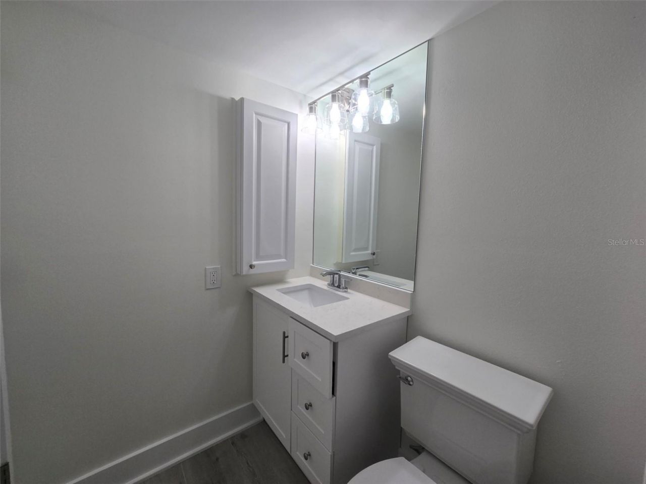 1300 N Portofino Drive, Unit 406, Sarasota, FL 34242 Photo
