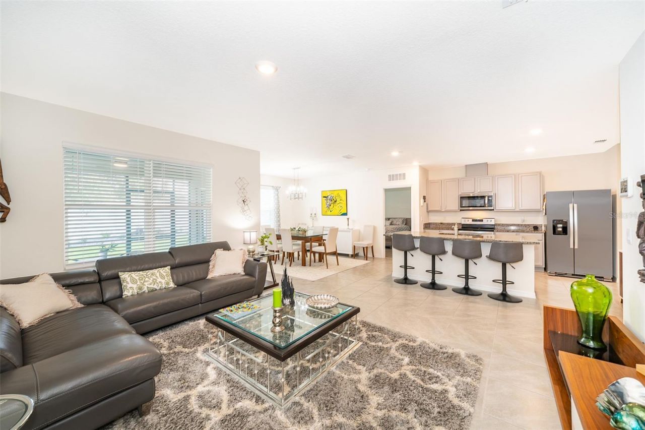 3759 Rory Oak Circle , Apopka, FL 32703 Photo