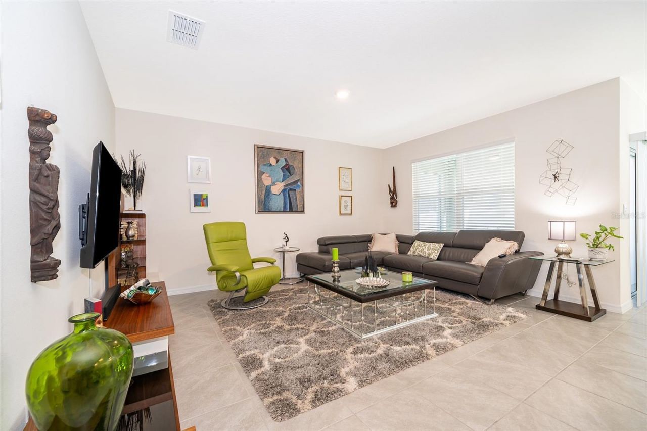 3759 Rory Oak Circle , Apopka, FL 32703 Photo