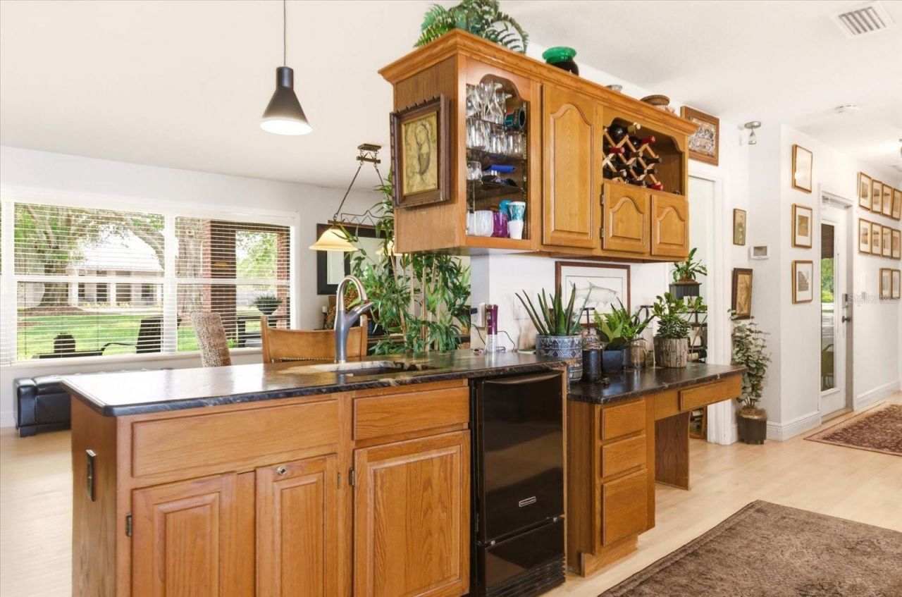 4910 E Lake Drive, Winter Springs, FL 32708 Photo
