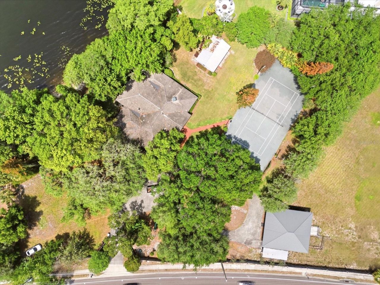 4910 E Lake Drive, Winter Springs, FL 32708 Photo