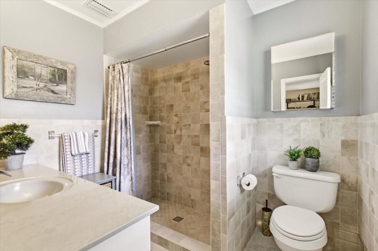 4910 E Lake Drive, Winter Springs, FL 32708 Photo