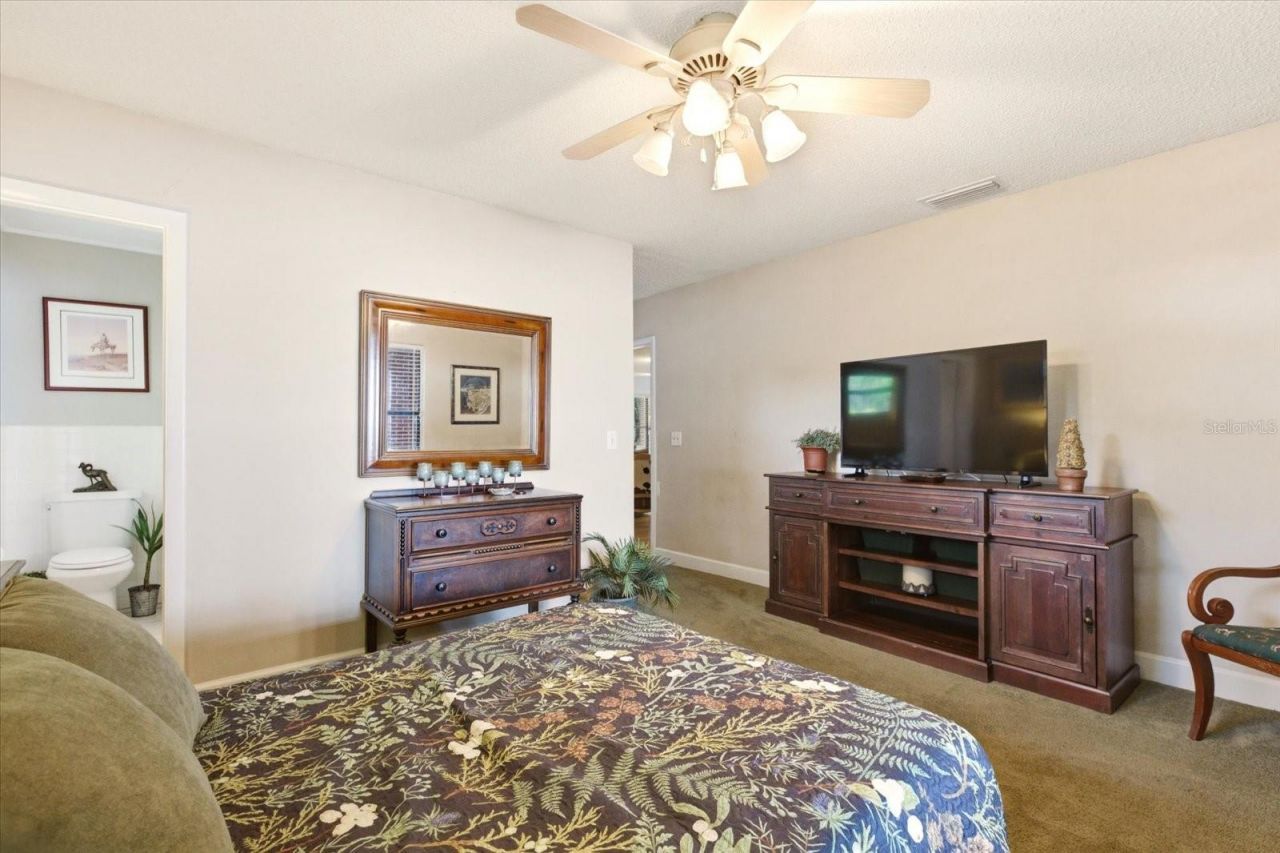 4910 E Lake Drive, Winter Springs, FL 32708 Photo