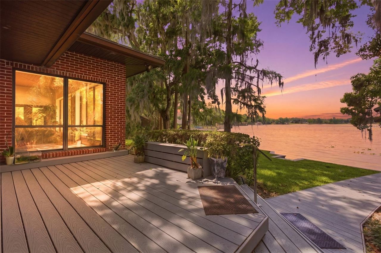 4910 E Lake Drive, Winter Springs, FL 32708 Photo