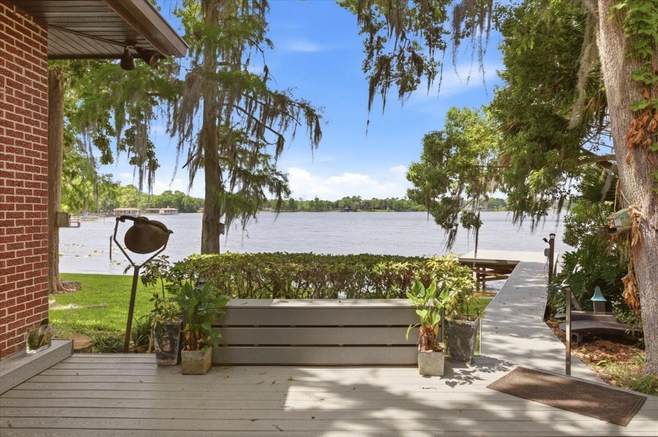 4910 E Lake Drive, Winter Springs, FL 32708 Photo