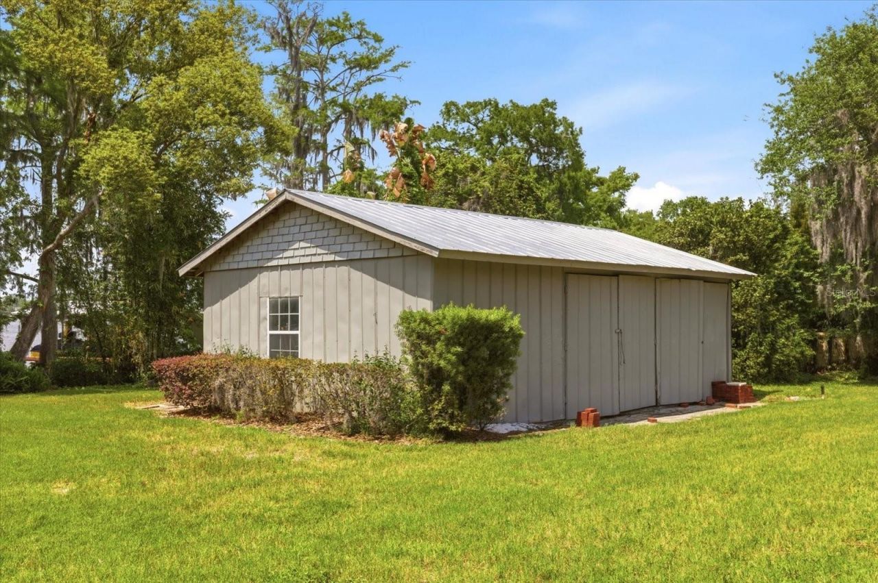 4910 E Lake Drive, Winter Springs, FL 32708 Photo