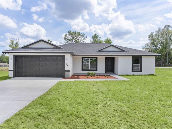 44 MALAUKA DRIVE , OCKLAWAHA, FL 32179