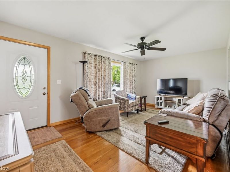 3130 Lynwood Drive NW, Warren, OH 44485 Photo 12