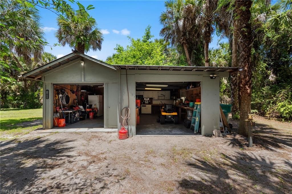 1090 13th St Sw, Naples, FL 34117 Photo