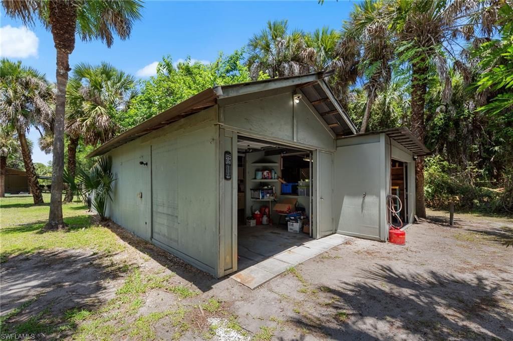 1090 13th St Sw, Naples, FL 34117 Photo