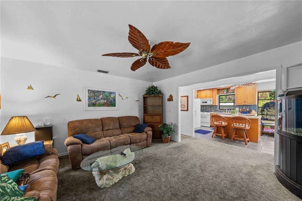 1090 13th St Sw, Naples, FL 34117 Photo