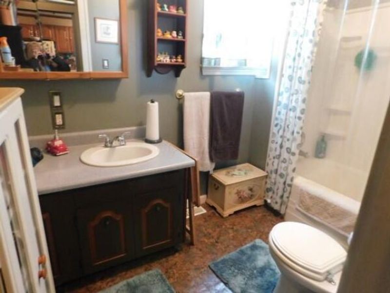 482 Motherwell Avenue, Logan, OH 43138 Photo 15