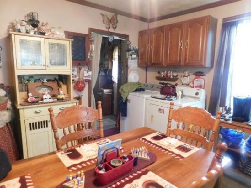 482 Motherwell Avenue, Logan, OH 43138 Photo 7
