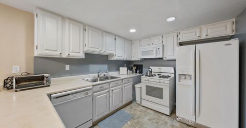 2300 Dickerson Road, Unit APT 26, Reno, NV 89503 Photo
