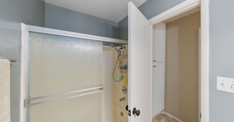 2300 Dickerson Road, Unit APT 26, Reno, NV 89503 Photo