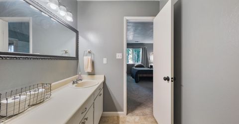 2300 Dickerson Road, Unit APT 26, Reno, NV 89503 Photo
