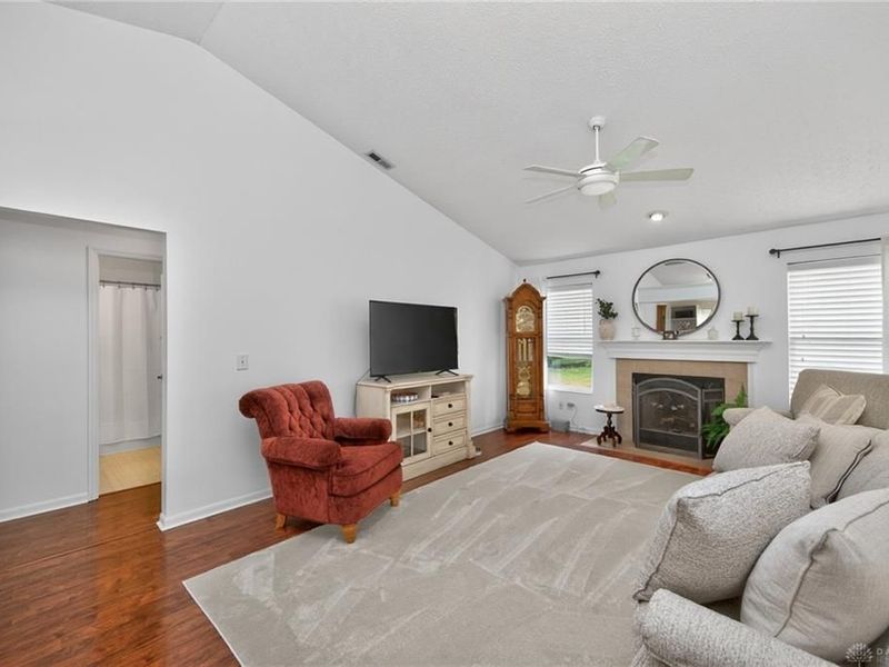 898 Pine Needle Place, Hamilton Township, OH 45039 Photo 9