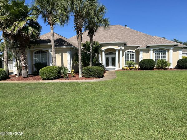 124 Legend Lakes Drive , Panama City, FL 32408