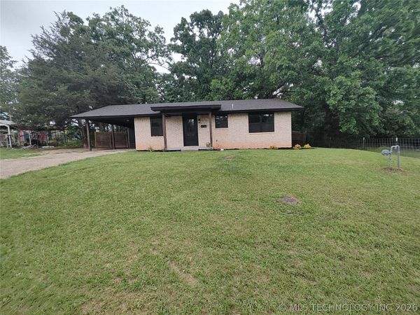 515 NE 6th Street , Antlers, OK 74523