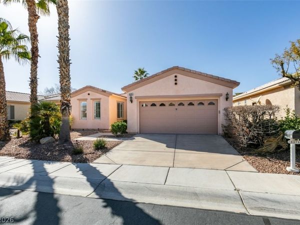 4379 Bella Cascada Street , Las Vegas, NV 89135