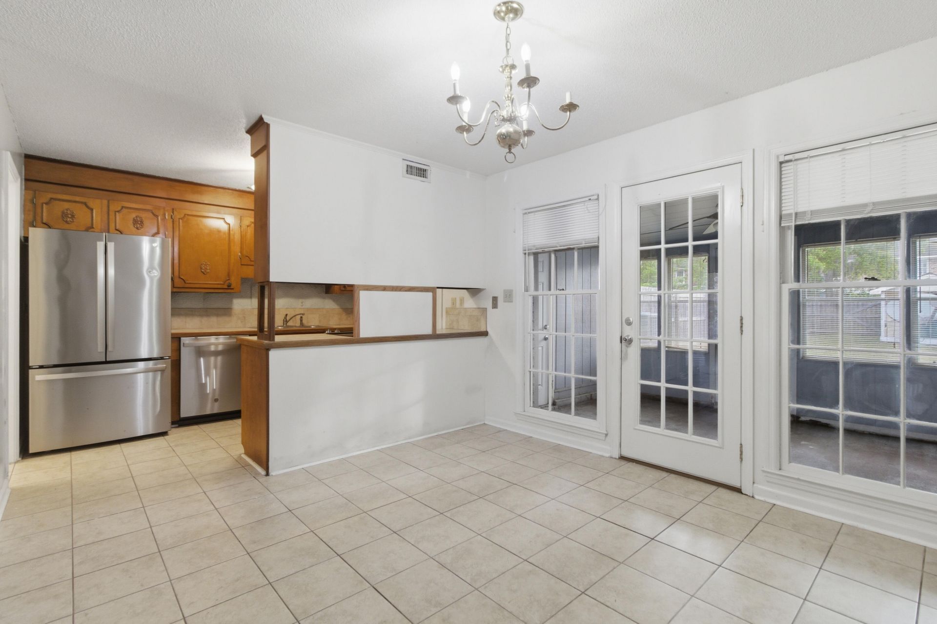 4352 Briarstone Court Photo 10