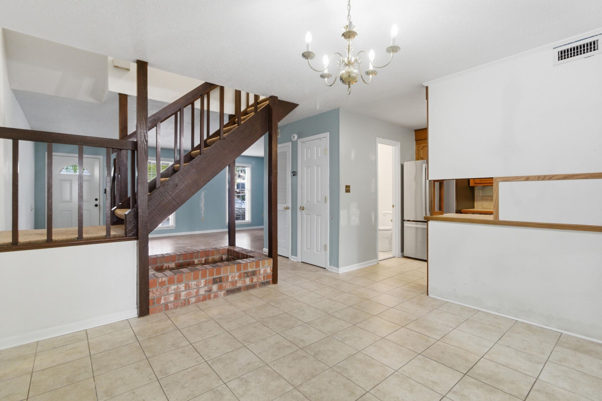 4352 Briarstone Court Photo 11