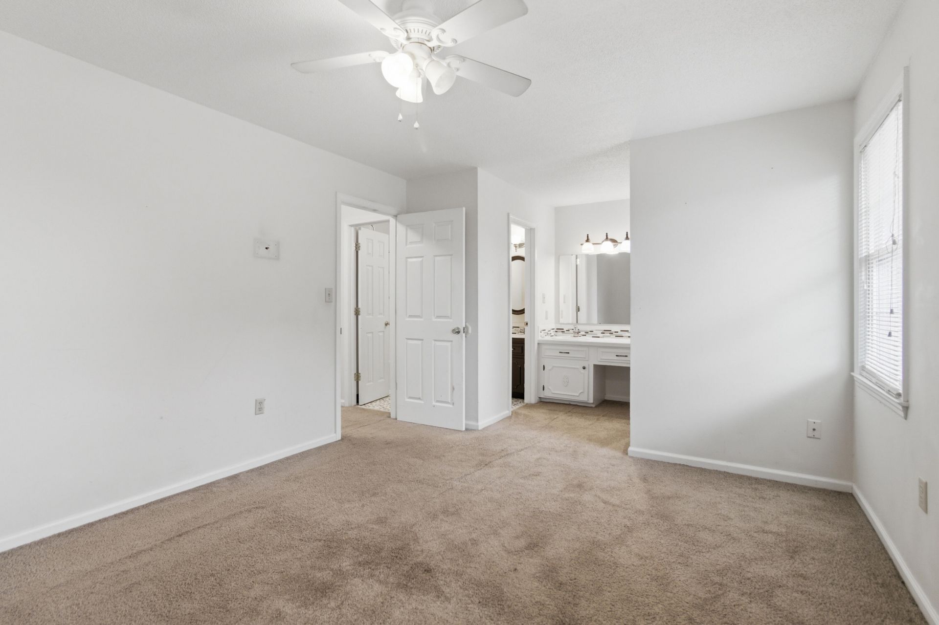 4352 Briarstone Court Photo 24