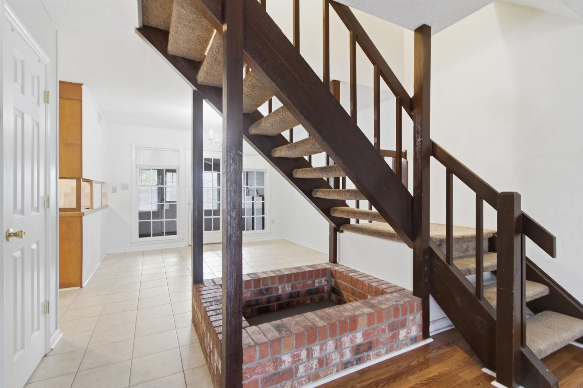4352 Briarstone Court Photo 8