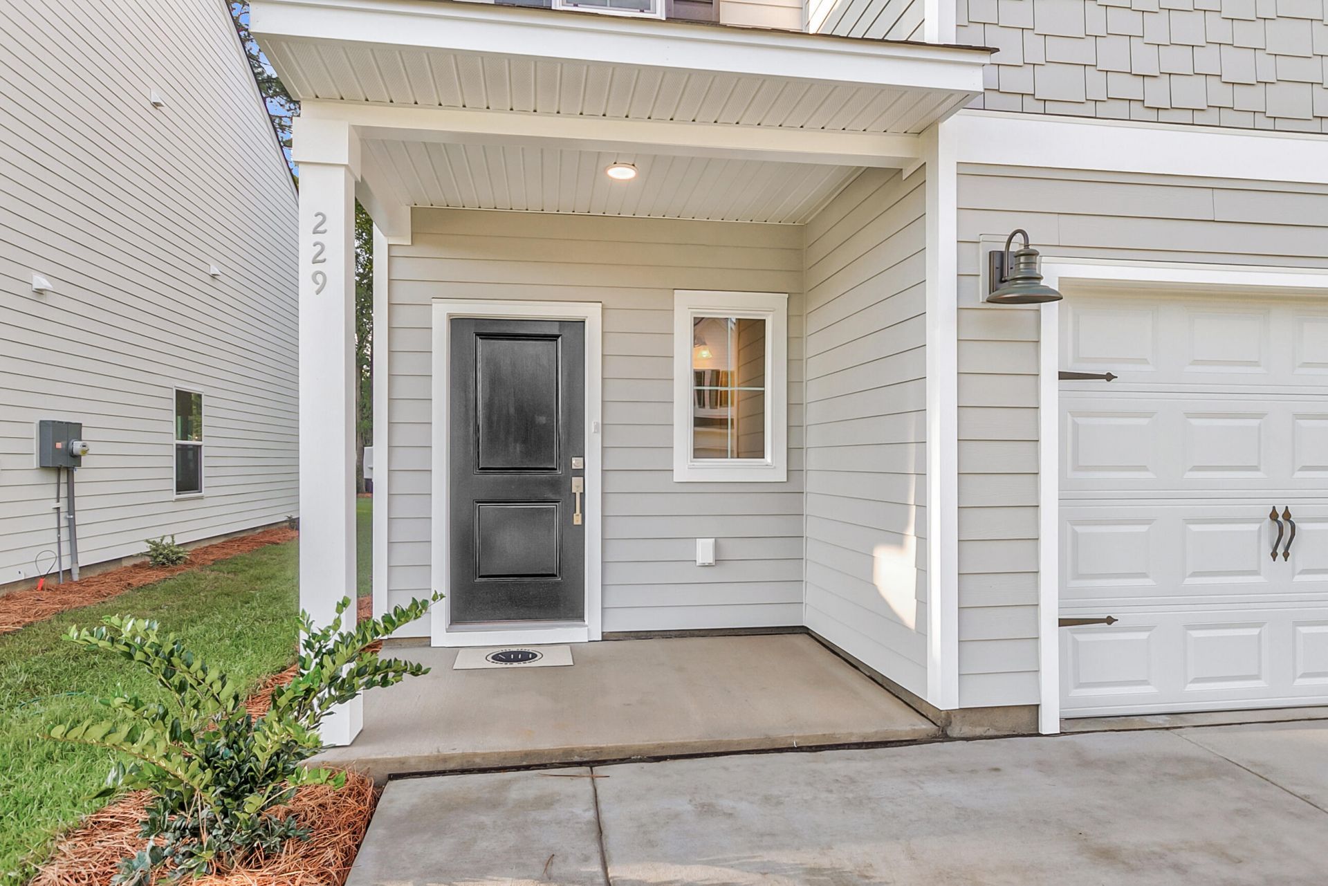 229 Central Creek Drive Photo 4