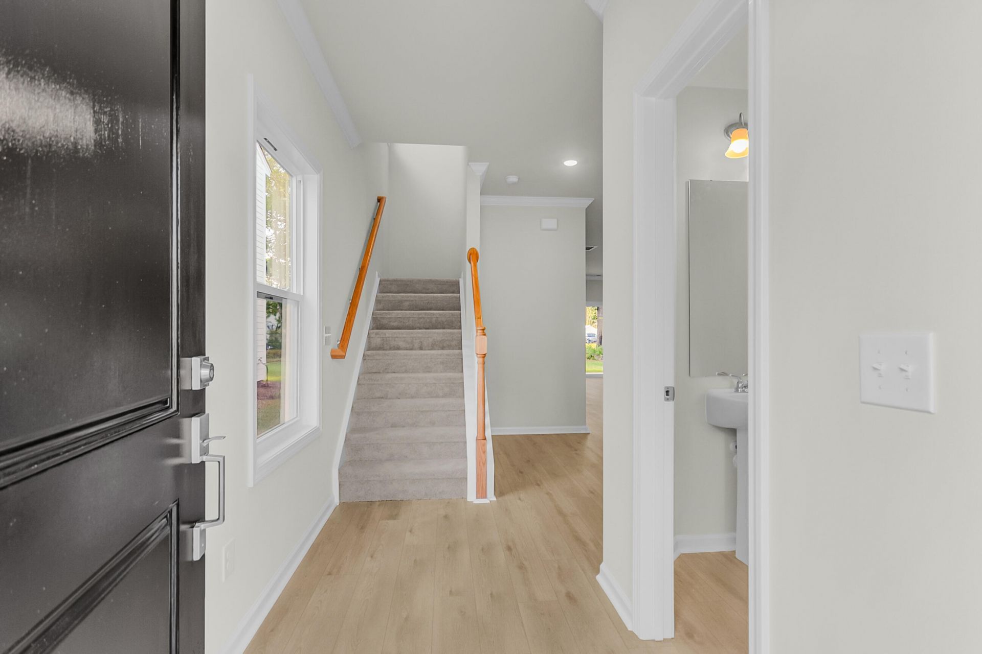229 Central Creek Drive Photo 5