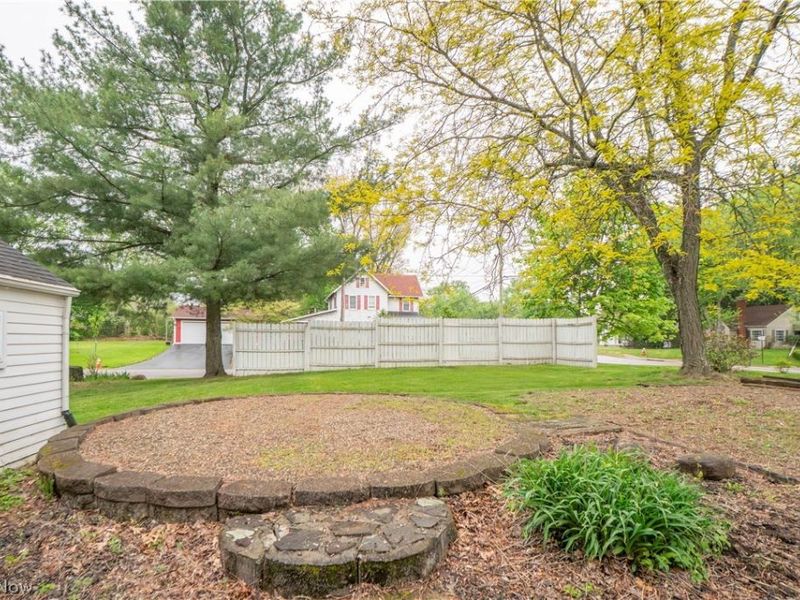 160 Everhard Road SW, North Canton, OH 44709 Photo 34