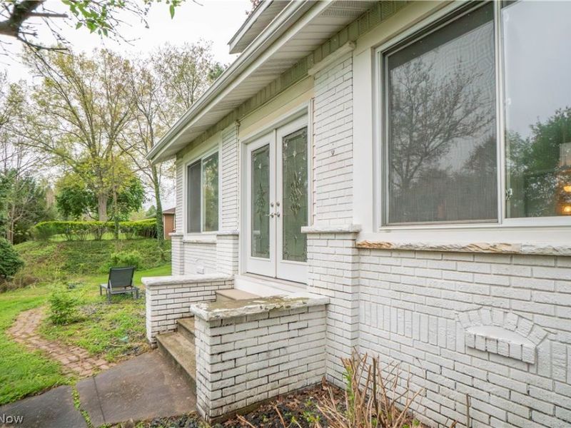 160 Everhard Road SW, North Canton, OH 44709 Photo 39