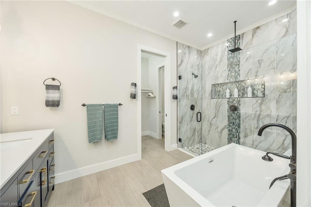 3552 Hibiscus Ave , Naples, FL 34104 Photo
