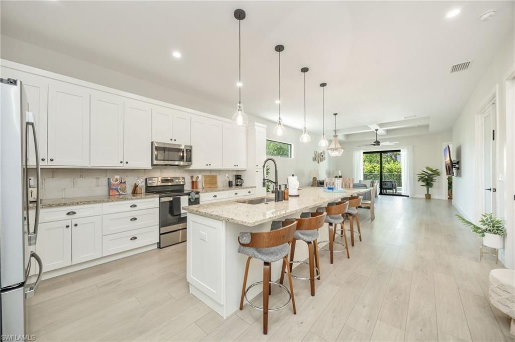 3552 Hibiscus Ave , Naples, FL 34104 Photo