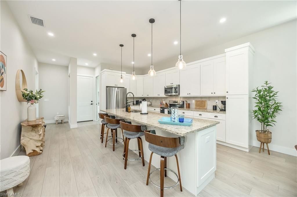 3552 Hibiscus Ave , Naples, FL 34104 Photo