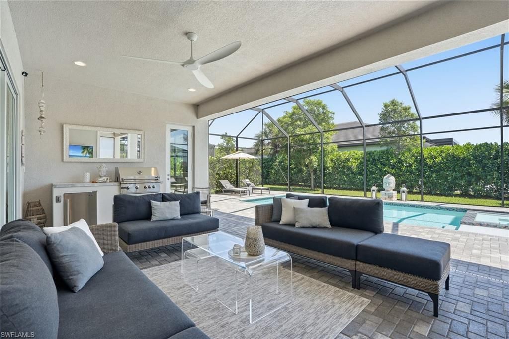 11644 Periwinkle Dr, Naples, FL 34120 Photo