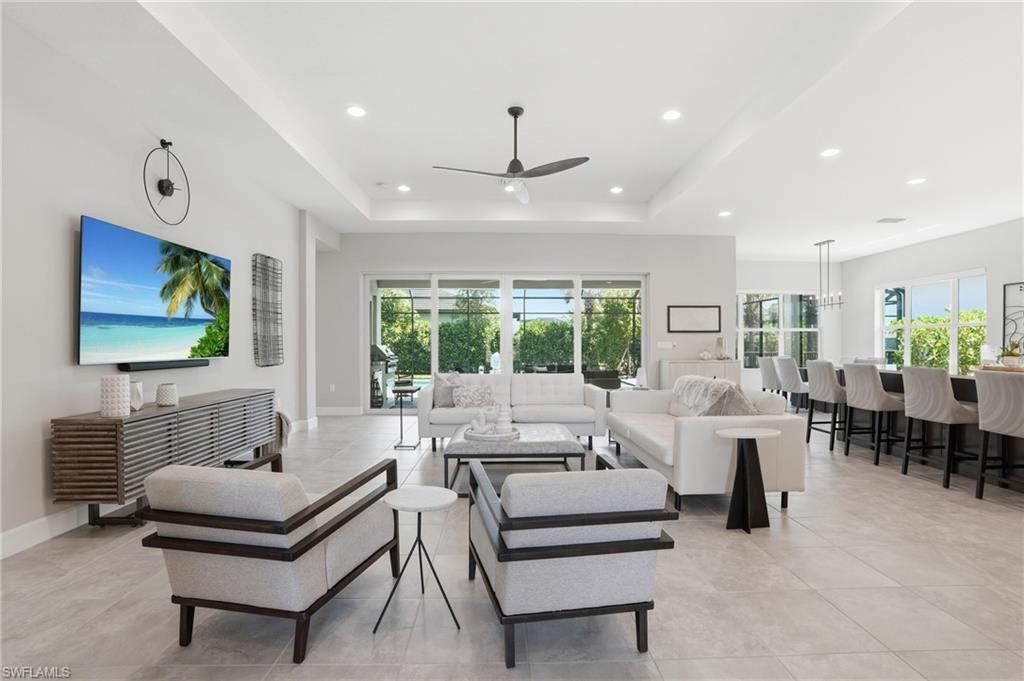 11644 Periwinkle Dr, Naples, FL 34120 Photo