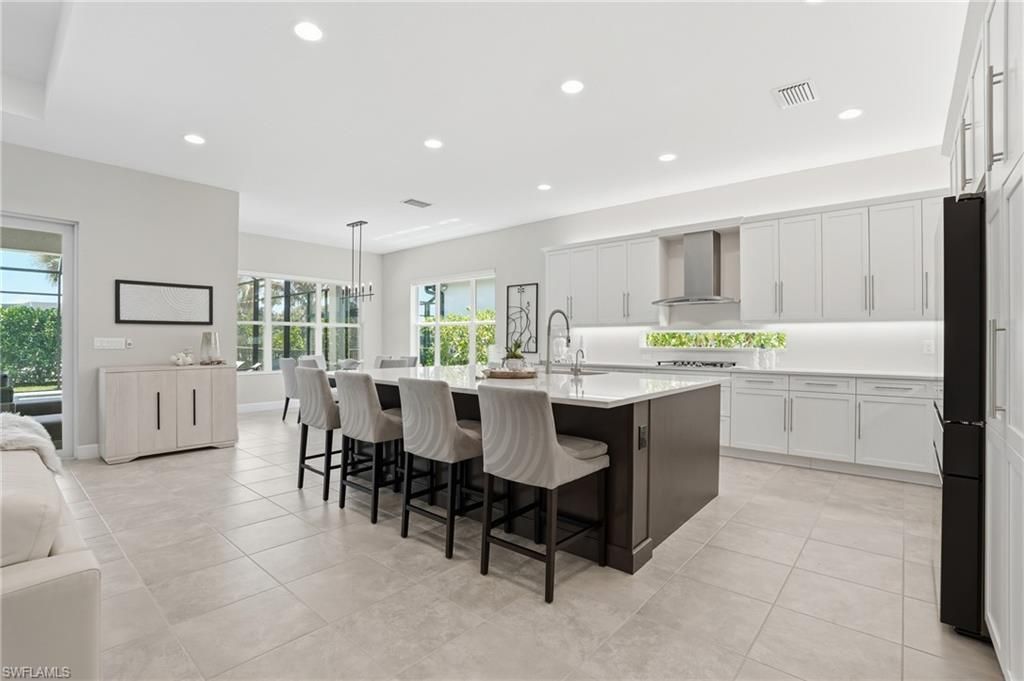 11644 Periwinkle Dr, Naples, FL 34120 Photo