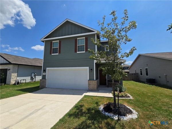 2565 Hiddenbrooke Trace , Seguin, TX 78155