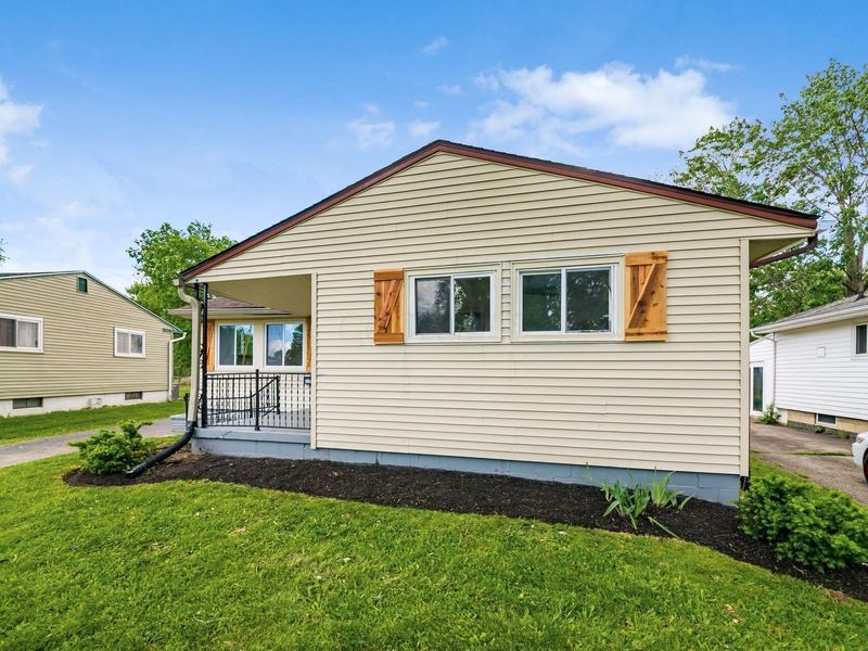 3573 Liv Moor Drive , Columbus, OH 43227 Photo 3