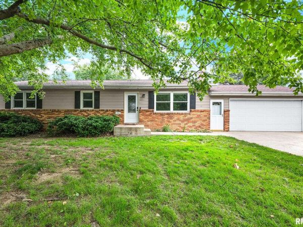 701 SOMERSET Drive, Germantown Hills, IL 61548