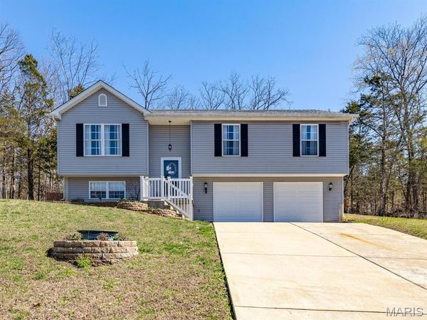 10318 Timber Hill Drive , Hillsboro, MO 63050